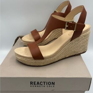 Kenneth Cole Reaction Card Wedge Tan 9M Espadrille Sandals